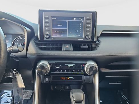 Certified 2022 Toyota RAV4 LE FWD image 14
