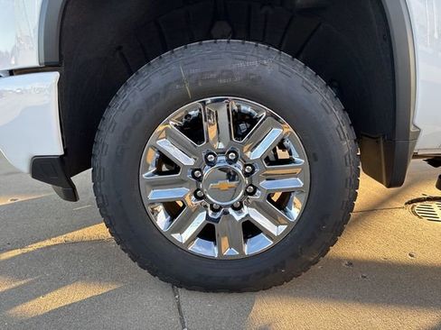 New 2026 Chevrolet Silverado 3500 High Country w/ Technology Package AWD/4WD image 12