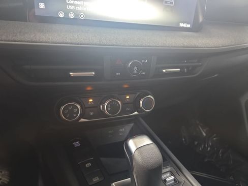 New 2027 Nissan Kicks S FWD image 23