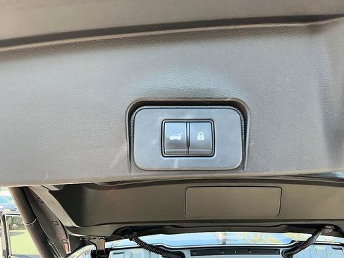 Certified 2023 Nissan Rogue SV w/ SV Premium Package FWD image 28