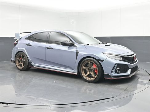 Used 2019 Honda Civic Type R image 3