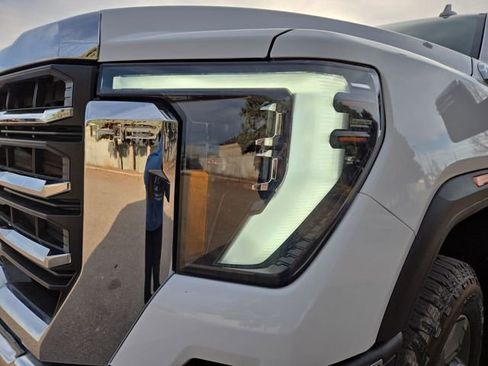 Used 2026 GMC Sierra 3500 SLT image 6