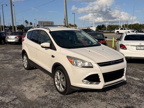Used 2014 Ford Escape Titanium AWD/4WD image 2