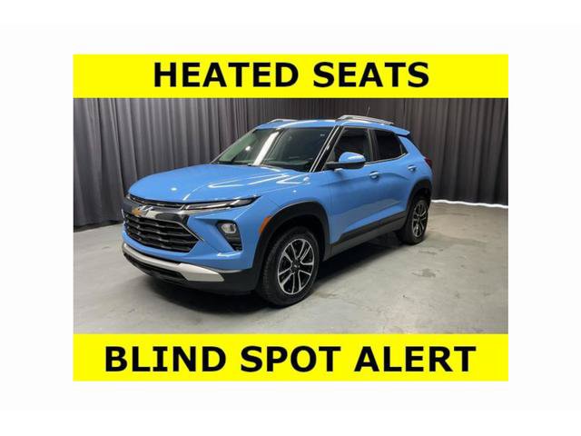 Used 2024 Chevrolet TrailBlazer LT w/ Convenience Package AWD/4WD image 1