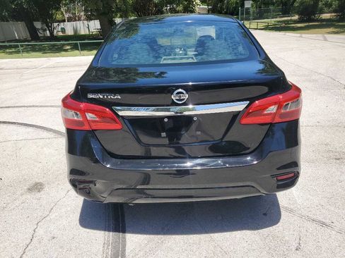 Used 2019 Nissan Sentra S FWD image 4