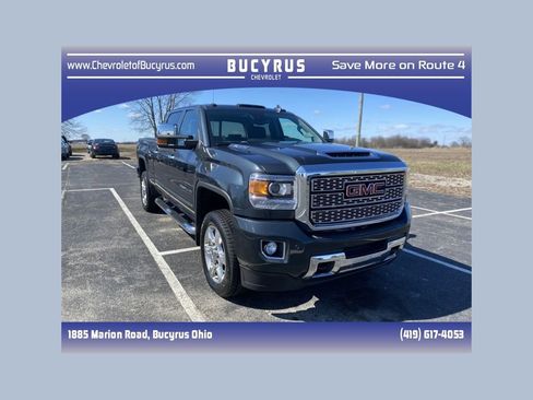 Used 2019 GMC Sierra 2500 Denali image 1