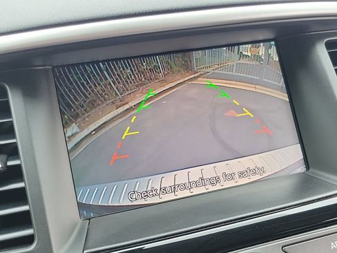 Used 2017 Nissan Pathfinder S FWD image 30