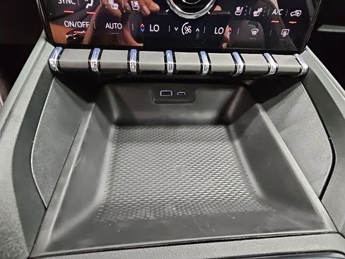 New 2026 GMC Terrain AT4 w/ Convenience Package III image 19