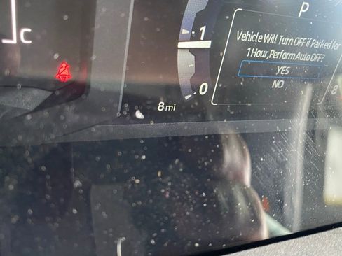 New 2025 Toyota Tacoma SR image 5