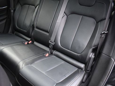 Used 2024 Jeep Grand Cherokee Overland w/ Advanced Protech Group III image 23