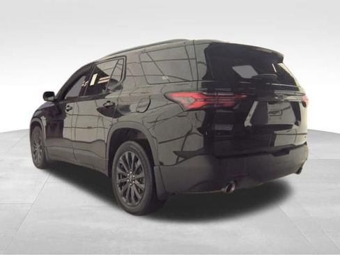 Used 2023 Chevrolet Traverse RS w/ LPO, Floor Liner Package AWD/4WD image 8