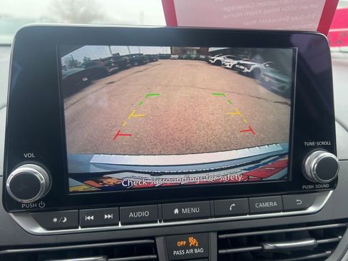 Certified 2023 Nissan Altima 2.5 SR image 49