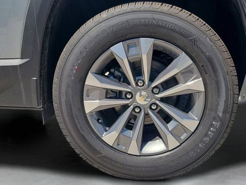 New 2026 Chevrolet Equinox LT w/ Safety and Technology Package FWD image 7