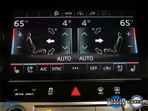 Used 2023 Audi e-tron Premium Plus w/ Premium Plus Package image 50