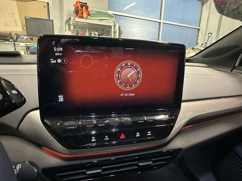 Used 2023 Volkswagen ID.4 Pro S image 12