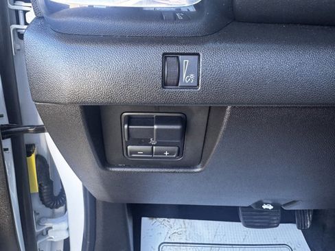 Used 2023 GMC Canyon Elevation w/ Convenience Package image 16