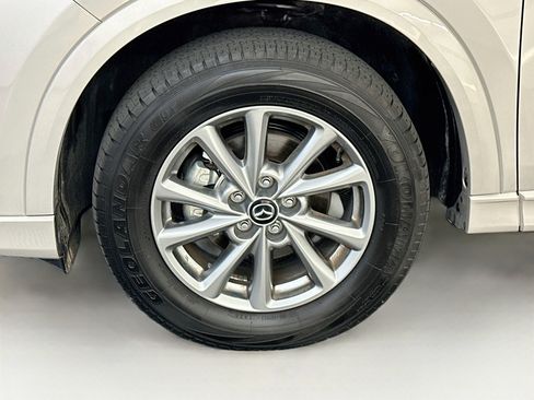 Used 2025 MAZDA CX-5 AWD 2.5 S w/ Preferred Package image 36