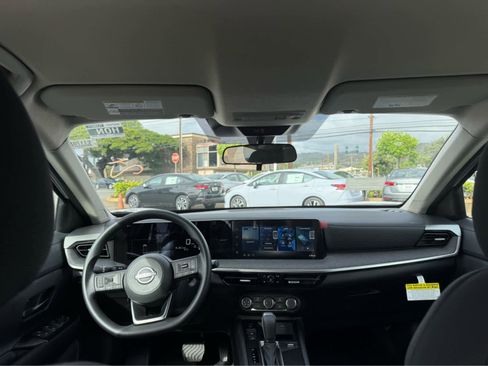 New 2026 Nissan Kicks S image 10