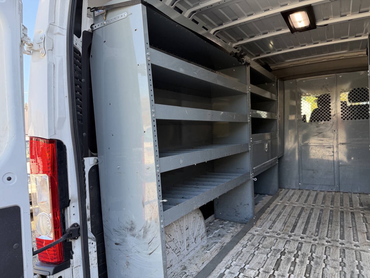 Used 2021 RAM ProMaster 2500 w/ Convenience Group FWD image 18