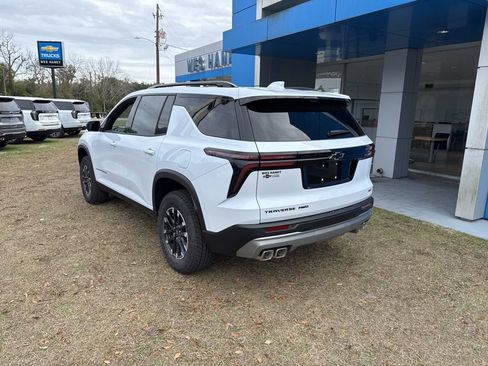 New 2026 Chevrolet Traverse Z71 w/ Driver Confidence Package image 5