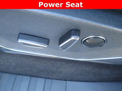 Used 2023 Ford F150 Lariat w/ Equipment Group 502A High image 27