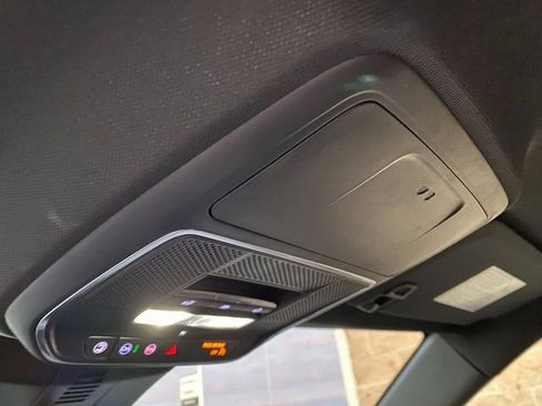 Used 2025 GMC Acadia Denali w/ Super Cruise Package image 27