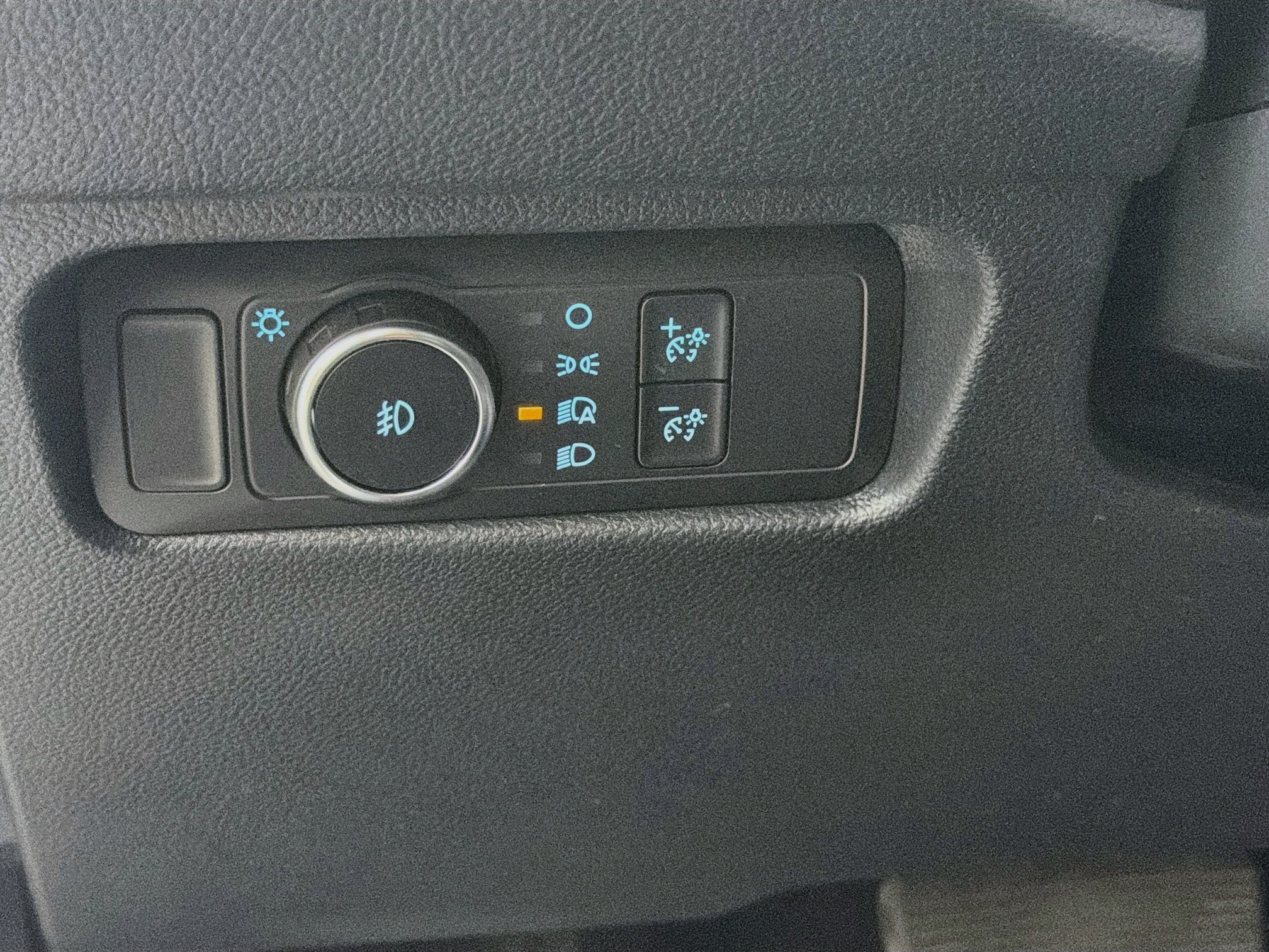 Used 2024 Ford Ranger XL RWD image 16