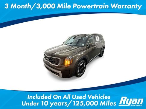 Used 2024 Kia Telluride S w/ S Sunroof Package FWD image 1