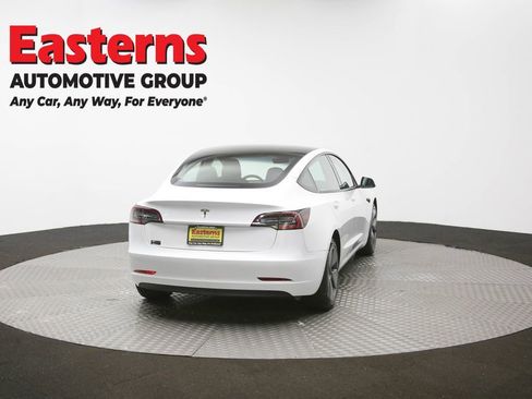 Used 2023 Tesla Model 3 Standard Range image 32