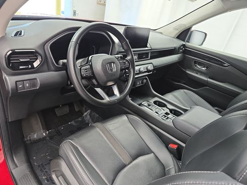 Used 2024 Honda Pilot Touring image 17