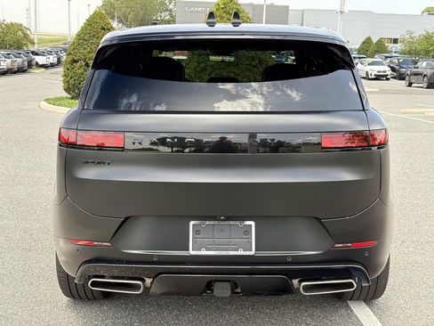 New 2026 Land Rover Range Rover Sport Dynamic SE AWD/4WD image 4