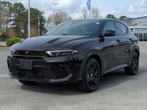 Used 2024 Dodge Hornet R/T Plus w/ Tech Pack Plus w/o Parking image 15