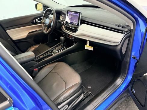 Certified 2022 Jeep Compass Limited w/ Sun and Sound Group AWD/4WD image 43
