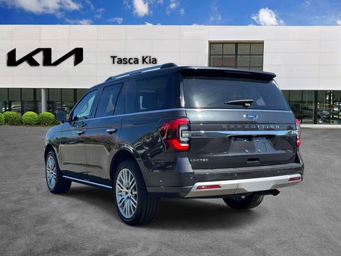 Used 2024 Ford Expedition Limited AWD/4WD image 6