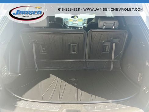 Used 2023 Buick Enclave Essence w/ Experience Buick Package FWD image 26