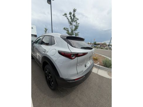 Used 2025 MAZDA CX-30 AWD 2.5 S w/ Select Sport Pkg image 3