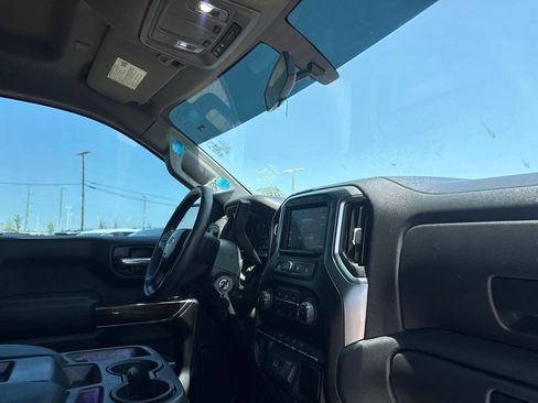 Used 2020 Chevrolet Silverado 1500 Custom w/ Custom Value Package RWD image 27