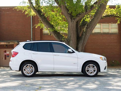 Used 2012 BMW X3 xDrive28i AWD/4WD image 5