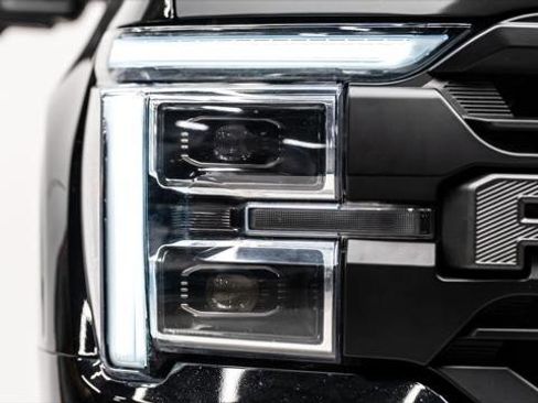 Used 2024 Ford F150 Lariat image 30