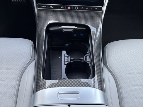 New 2026 Mercedes-Benz C 300 4MATIC Sedan image 12