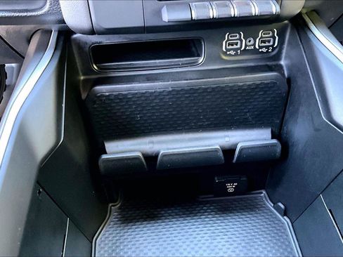 Certified 2022 RAM 1500 Big Horn AWD/4WD image 32