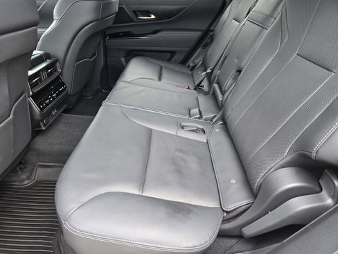 Used 2023 Lexus LX 600 4WD w/ Interior Upgrade Package image 40