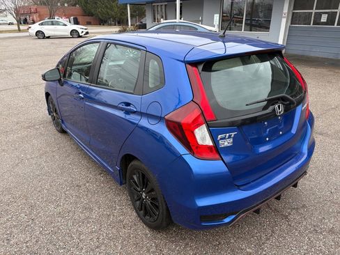 Used 2018 Honda Fit Sport image 6