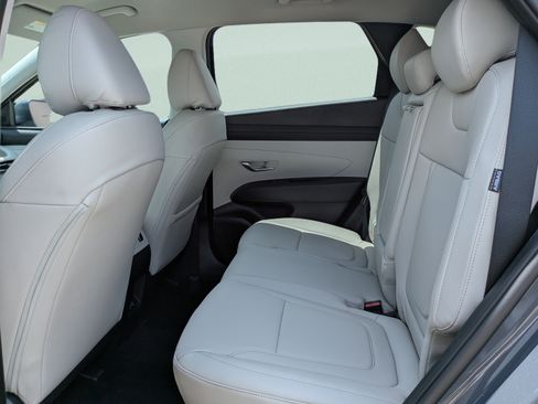 New 2026 Hyundai Tucson SEL Plus FWD image 11