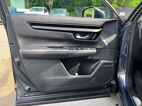 Used 2023 Honda CR-V EX-L image 19