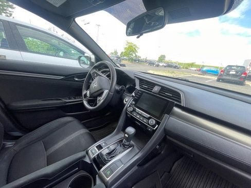 Used 2019 Honda Civic EX image 5