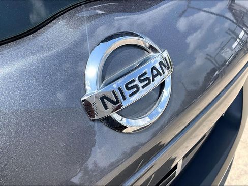 Used 2019 Nissan Kicks SV FWD image 29