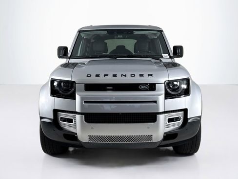 Used 2023 Land Rover Defender 110 SE AWD/4WD image 8