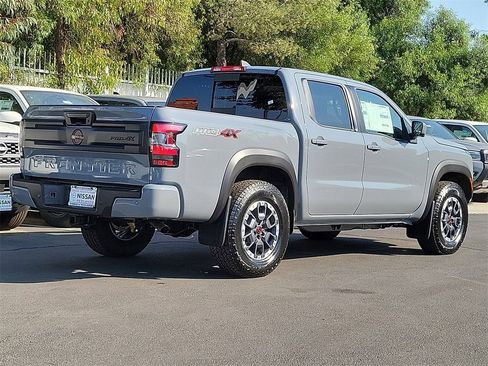 New 2025 Nissan Frontier PRO-4X w/ Pro Premium Package image 2