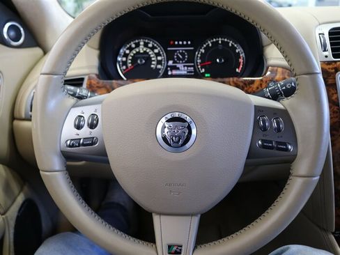 Used 2010 Jaguar XKR R RWD image 29